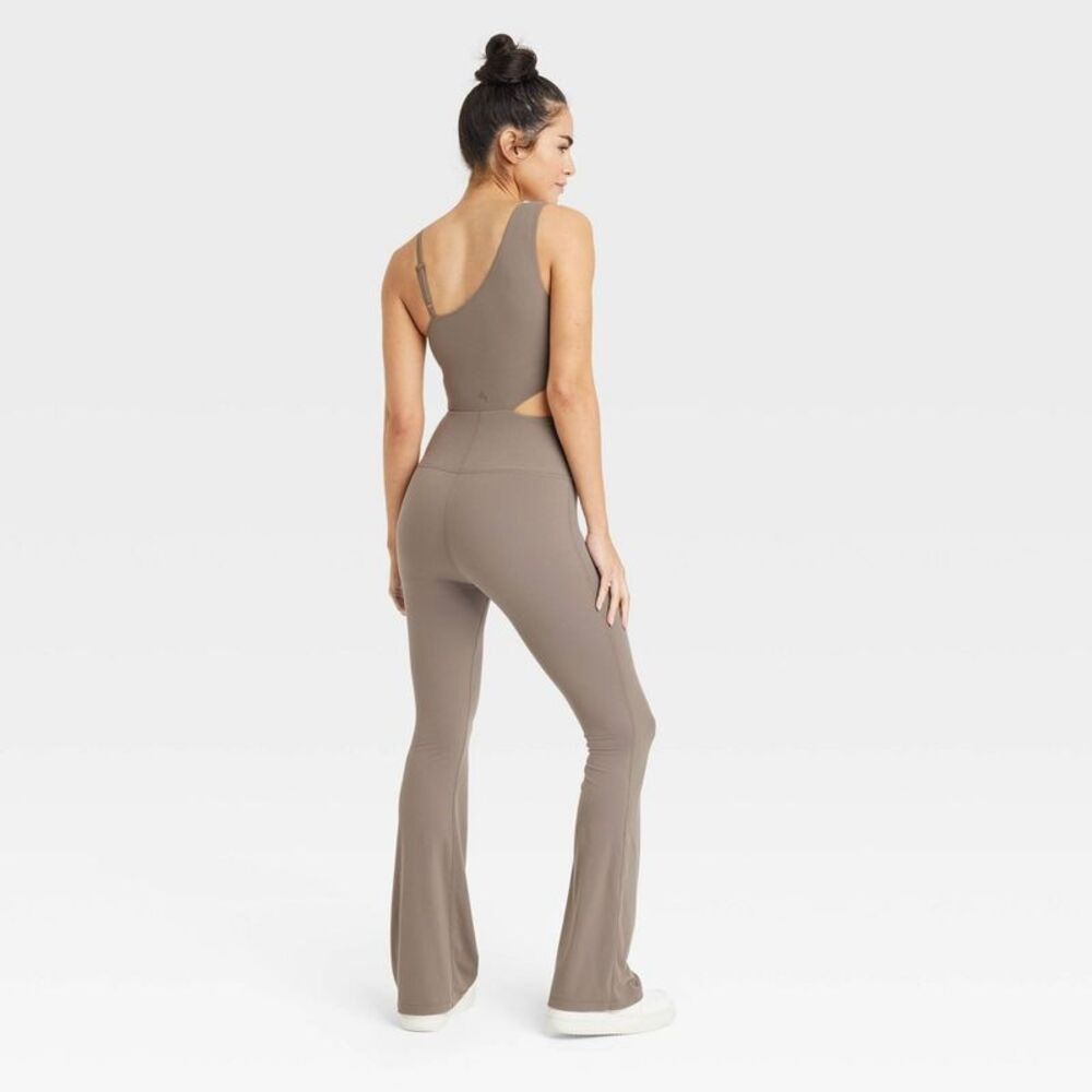 JoyLab One-Shoulder Cutout Jumpsuit in Taupe - Picture 2 of 3